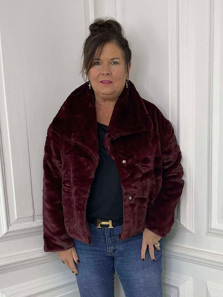 Luxe Faux Fur Jacket - Burgundy