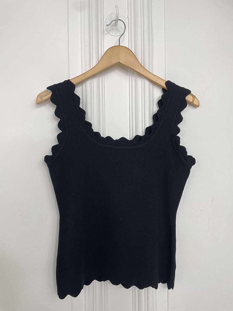 Scalloped Edge Vest - Black