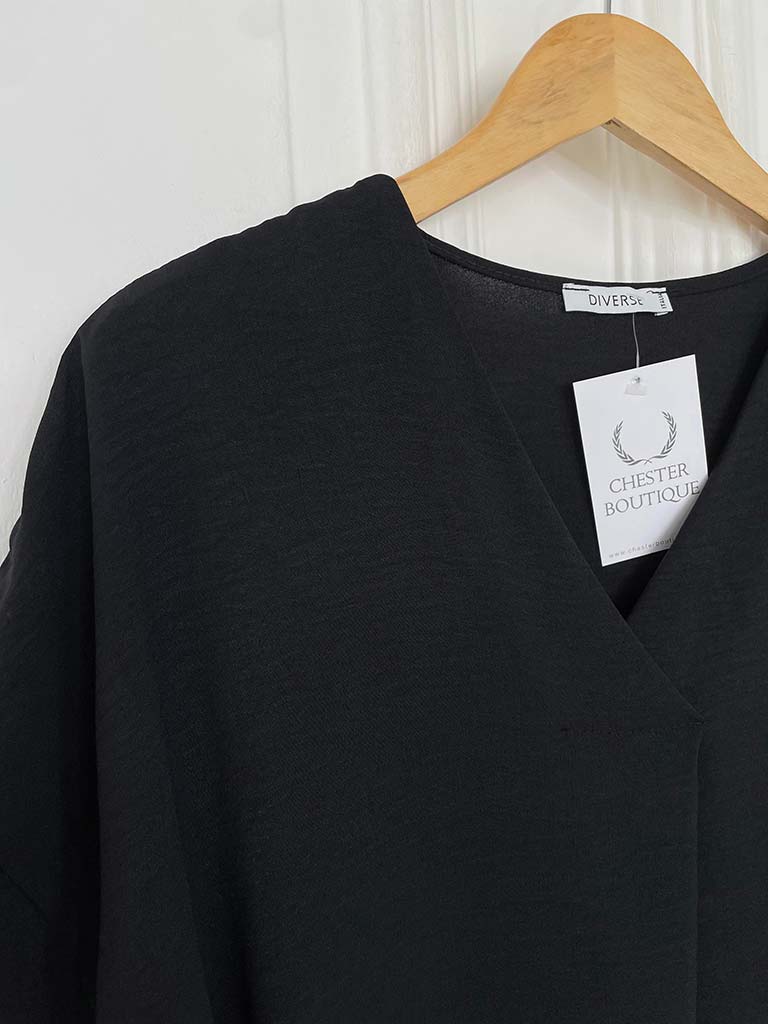 V-Neck Pleat Front Top - Black