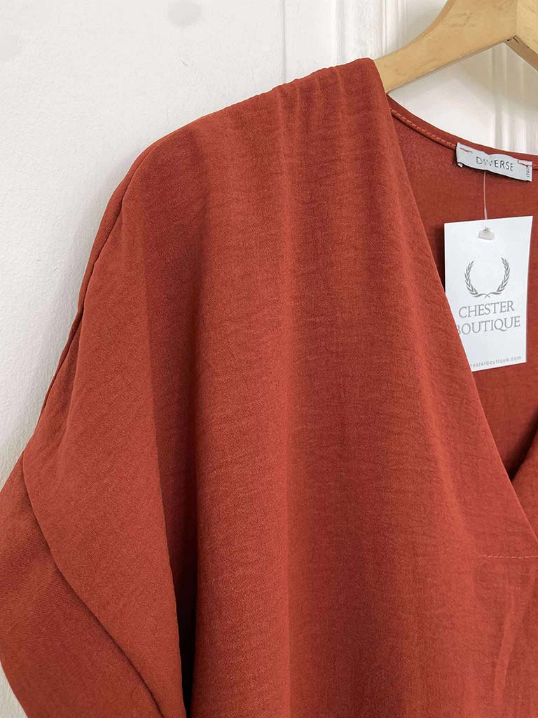 V-Neck Pleat Front Top - Rust