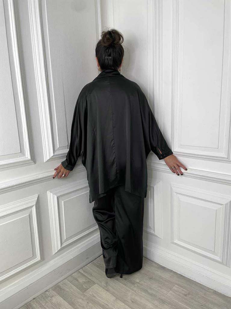 Malissa J Silk Feel Pleat Detail Shirt - Black
