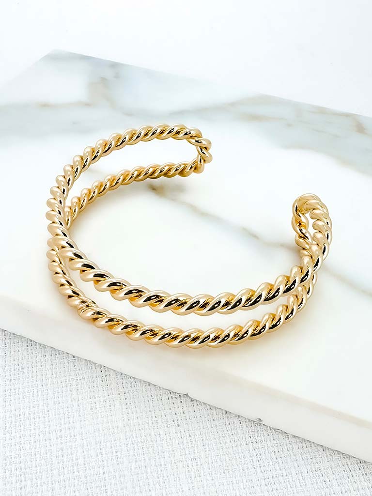 Envy Twisted Bangle - Gold