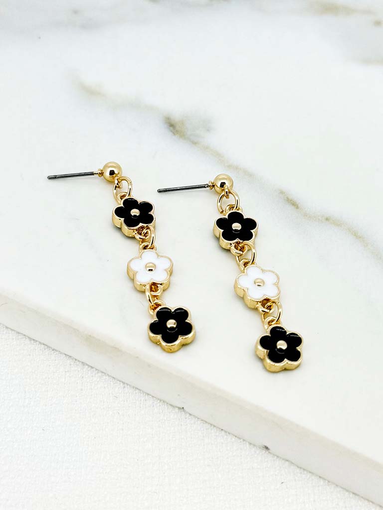 Envy Daisy Drop Earrings - Gold