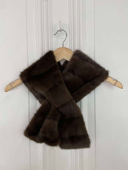Malissa J Faux Fur Pull Through Collar - Chocolate