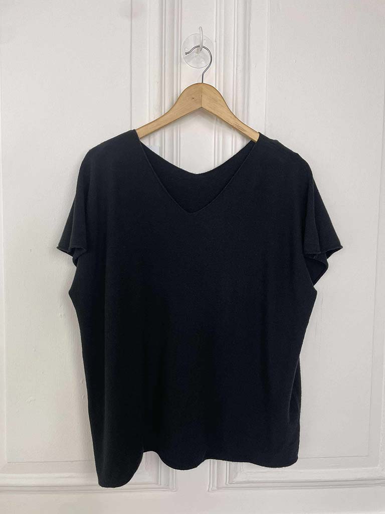 V-Neck Knit Top - Black