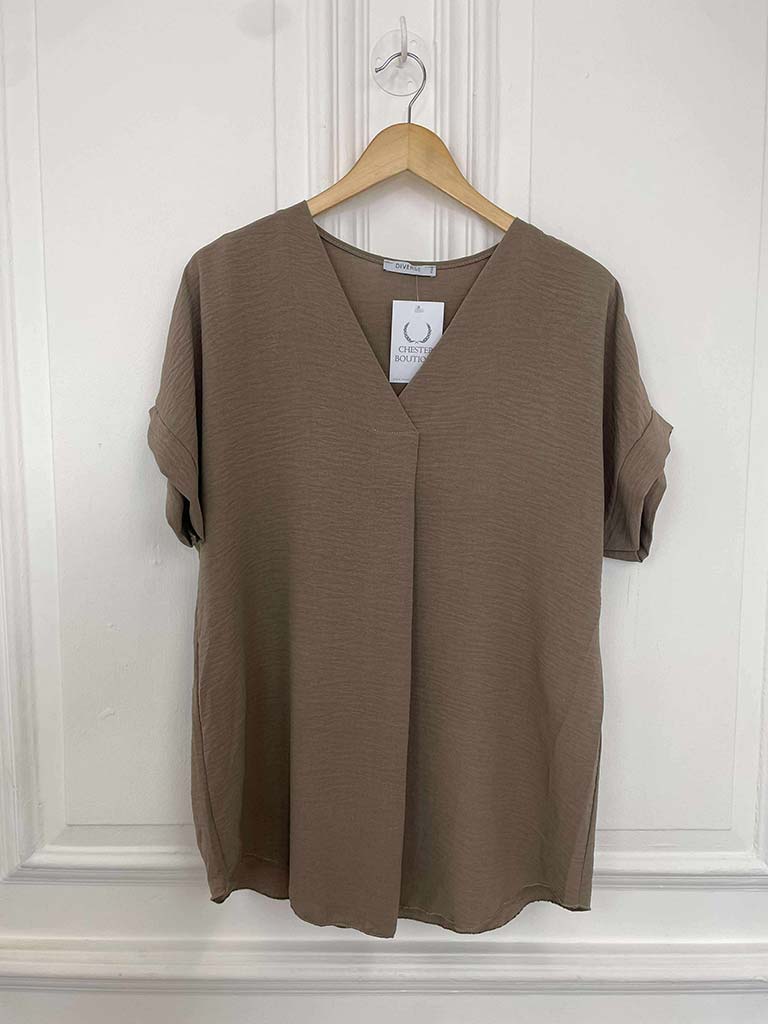 V-Neck Pleat Front Top - Mocha