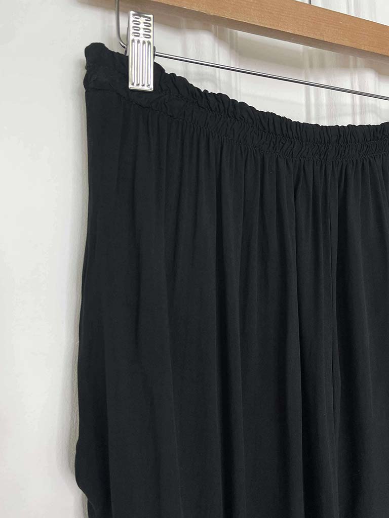 Wide Leg Flowing Trousers - Black