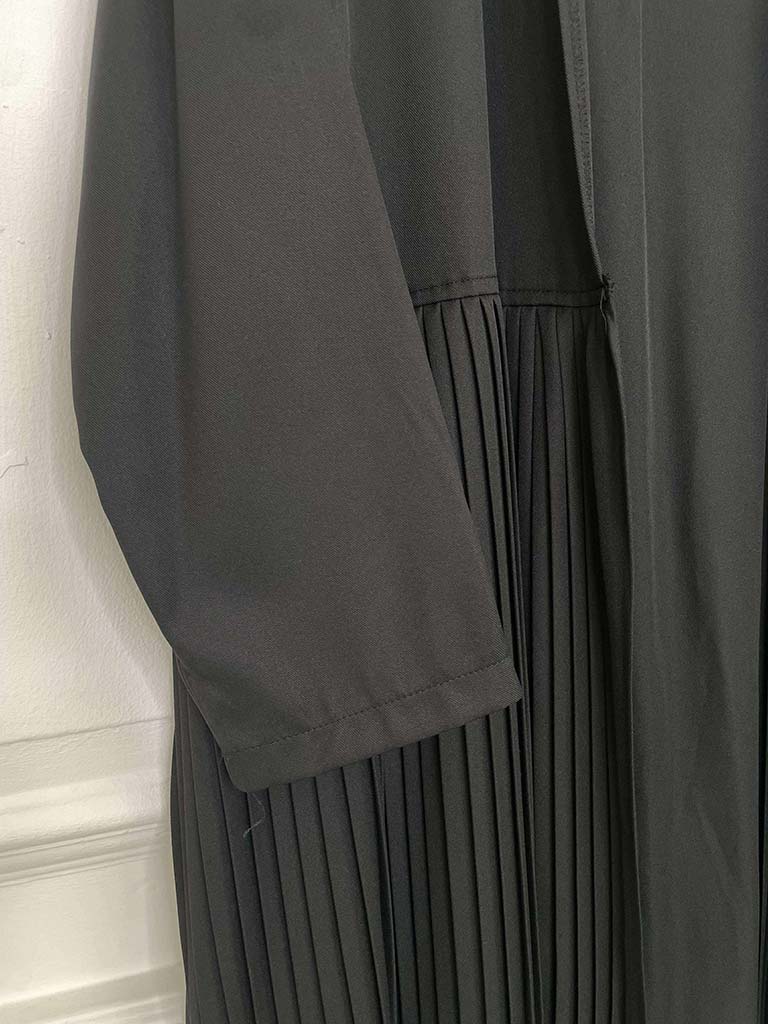 Long Pleated Jacket - Black