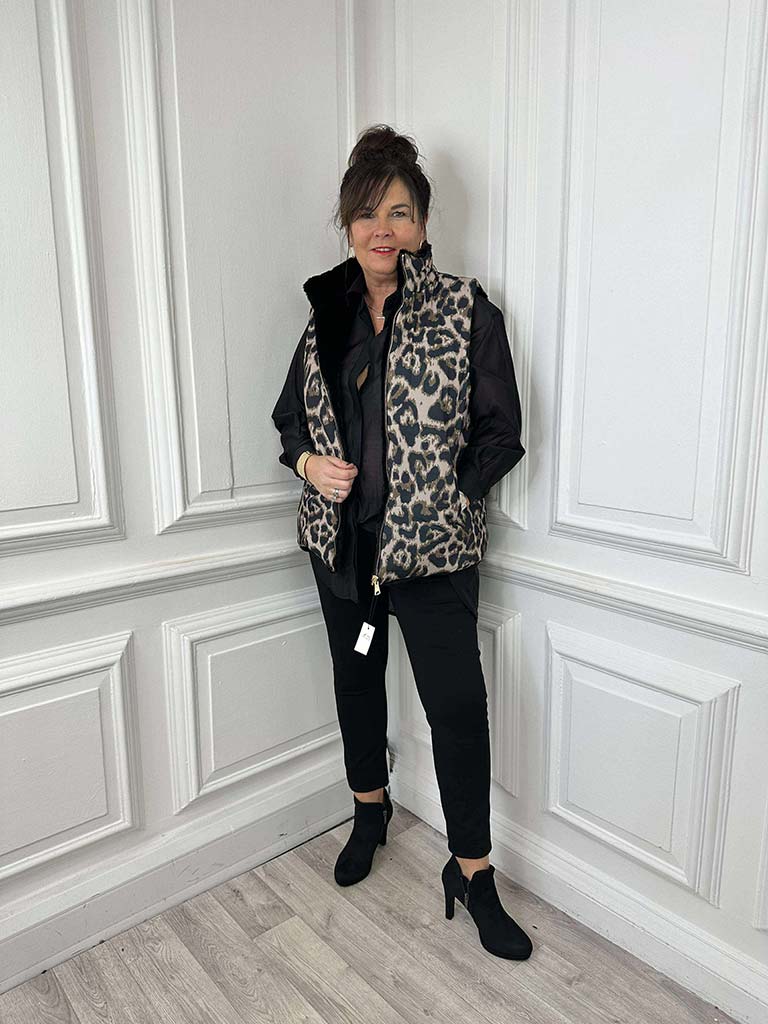 Malissa J Reversible Leopard Gilet