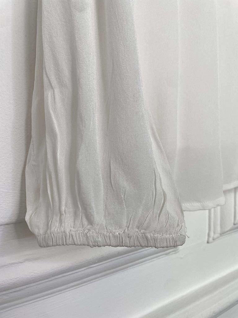 Rose Pearl Blouse - Warm White