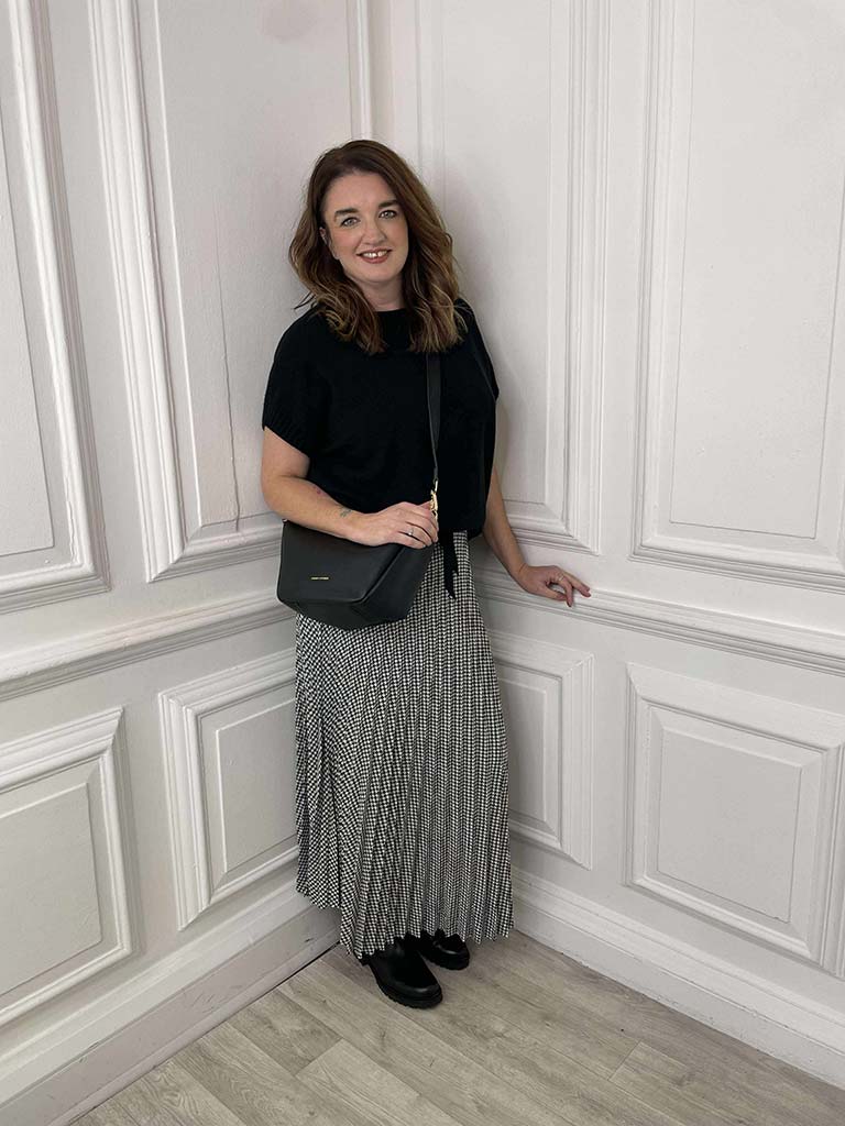 Houndstooth Pleated Skirt - Mono