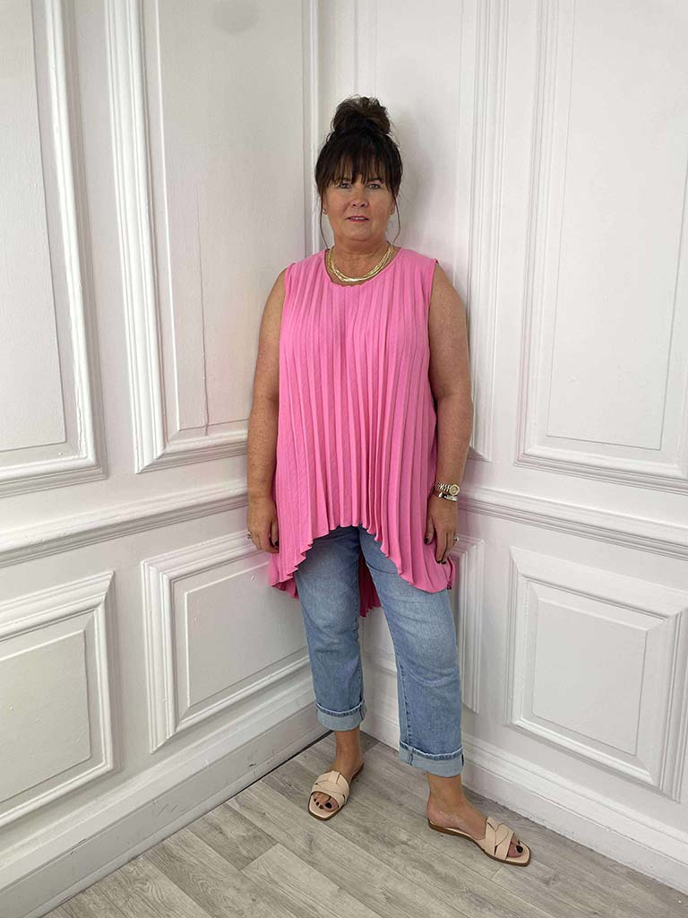 Pleat Dip Back Top - Sugar