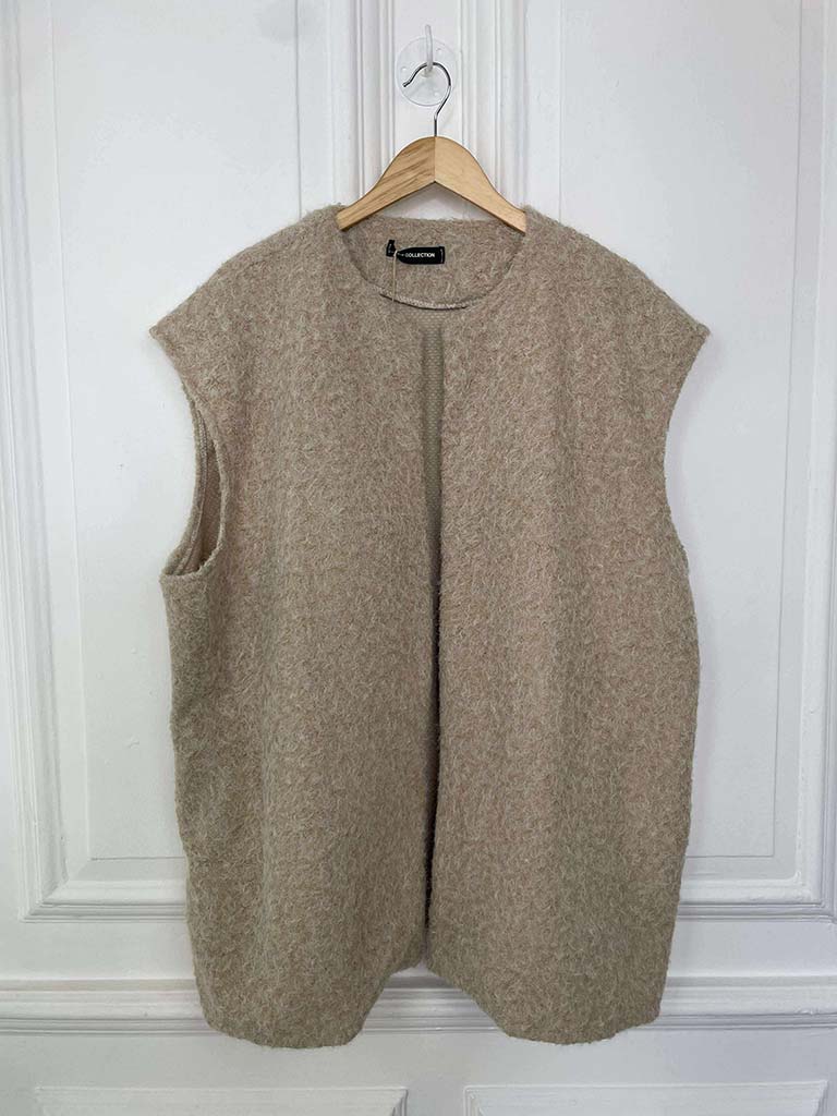 Boucle Waistcoat - Stone