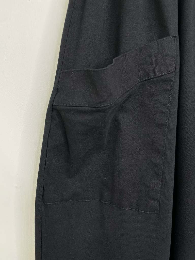 Cocoon Pocket Joggers - Black