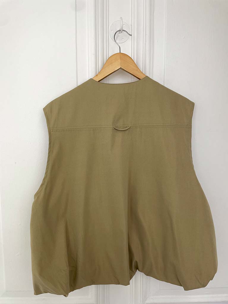Bubble Hem Gilet - Sand