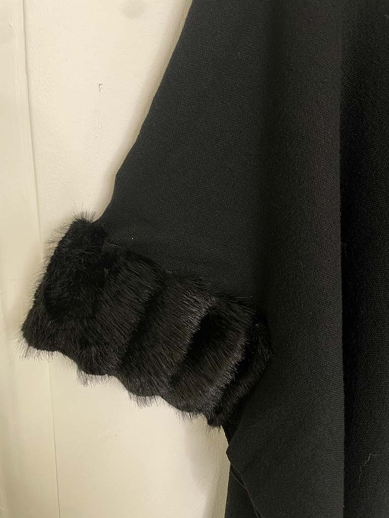 Faux Fur Boxy Knit - Black