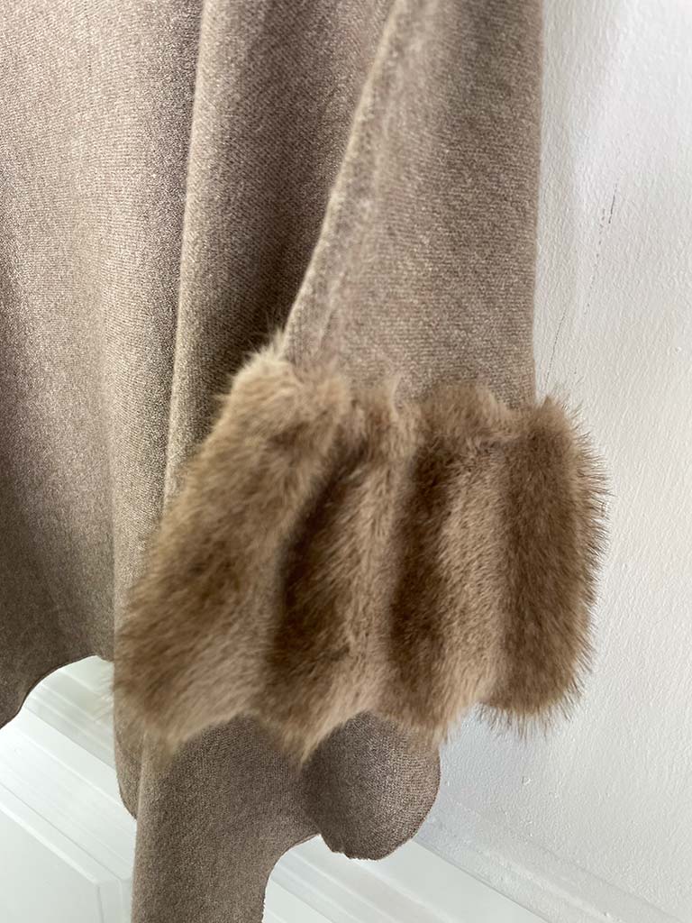 Faux Fur Boxy Knit - Mocha