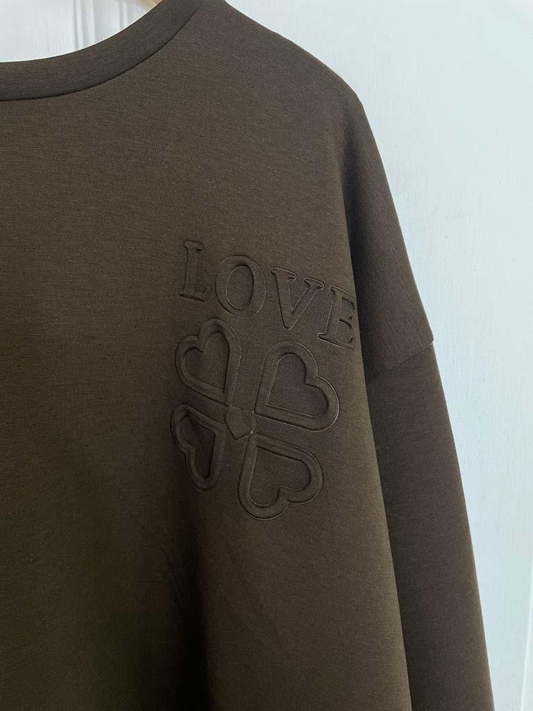 Love Sweatshirt -Chocolate