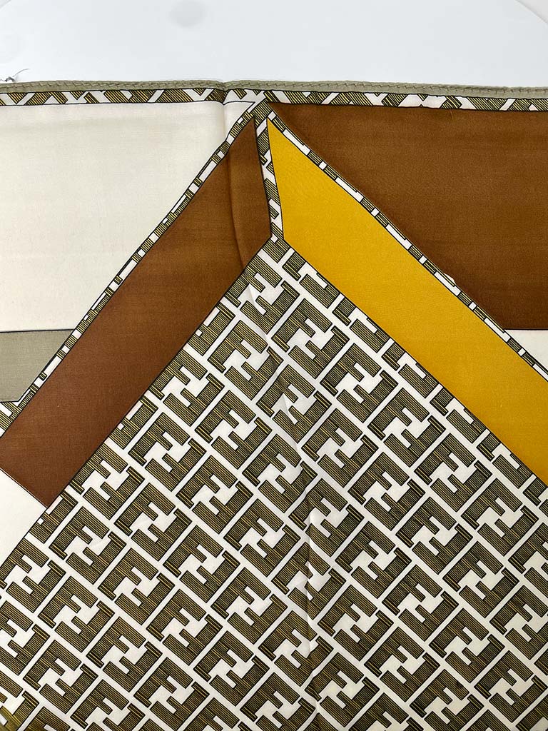 F-Logo Neckerchief - Taupe & Mustard