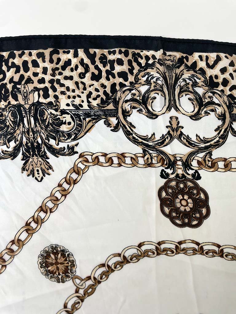 Leopard Print Charm Chain Neckerchief - White
