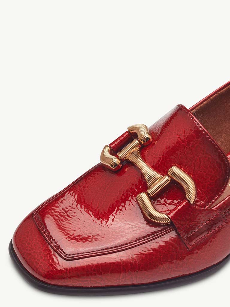 Tamaris Snaffle Heeled Loafers - Ruby