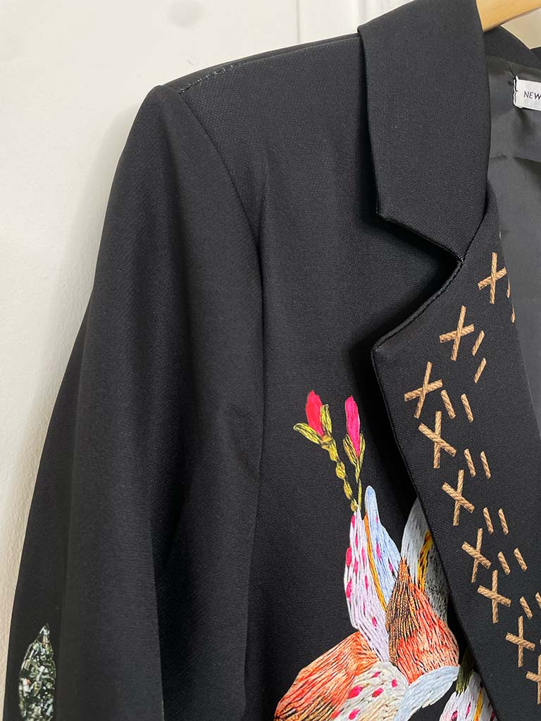 Embroidered Print Blazer - Black