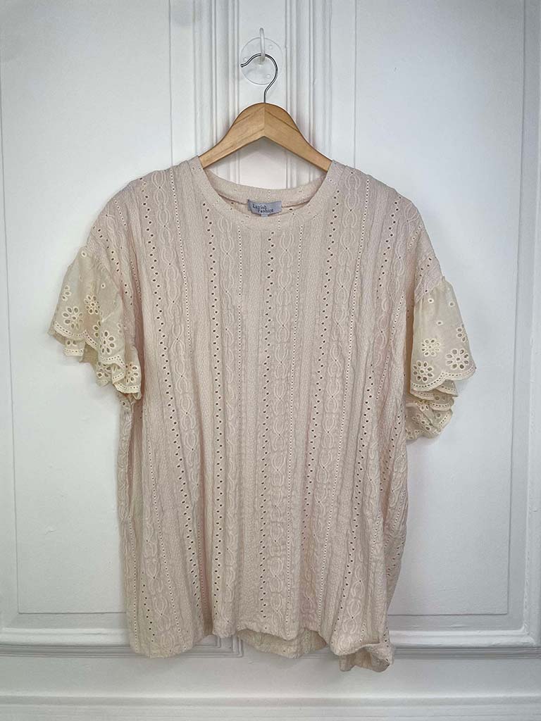 Broderie Anglaise Frill Sleeve Tee - Ecru