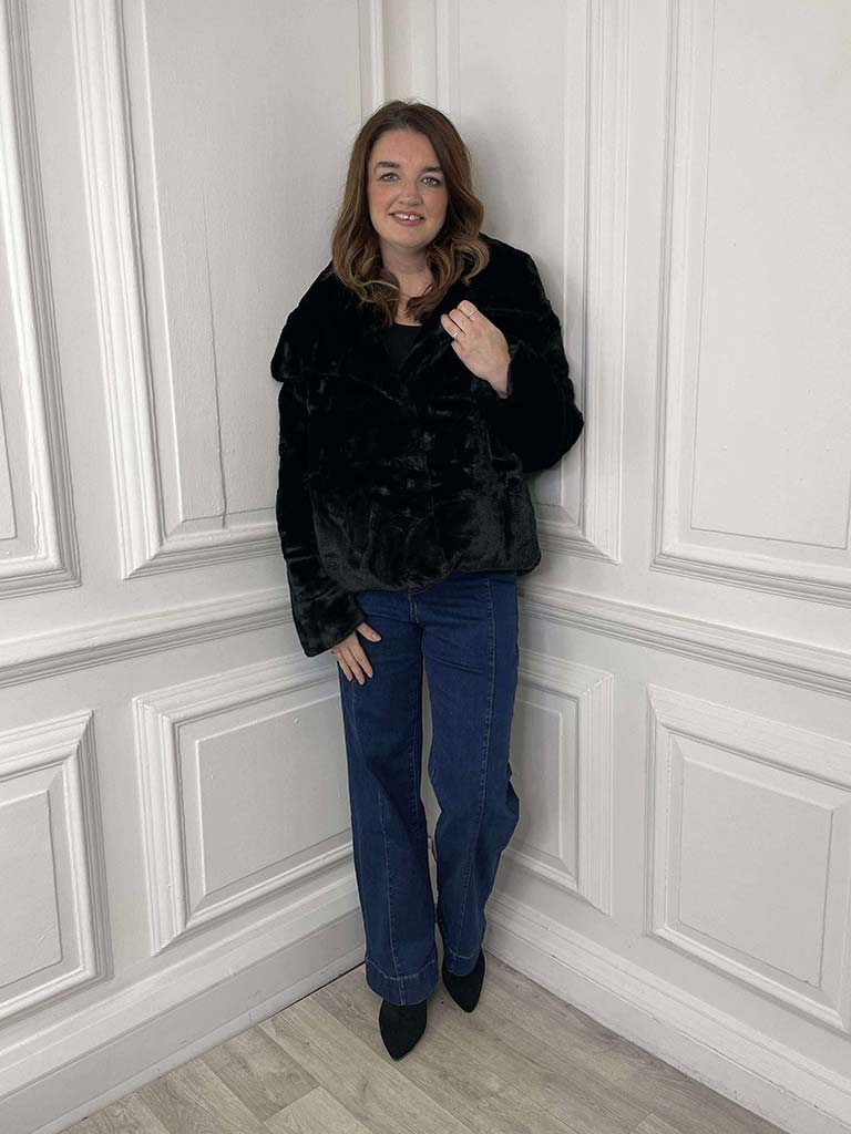 Luxe Faux Fur Jacket - Black