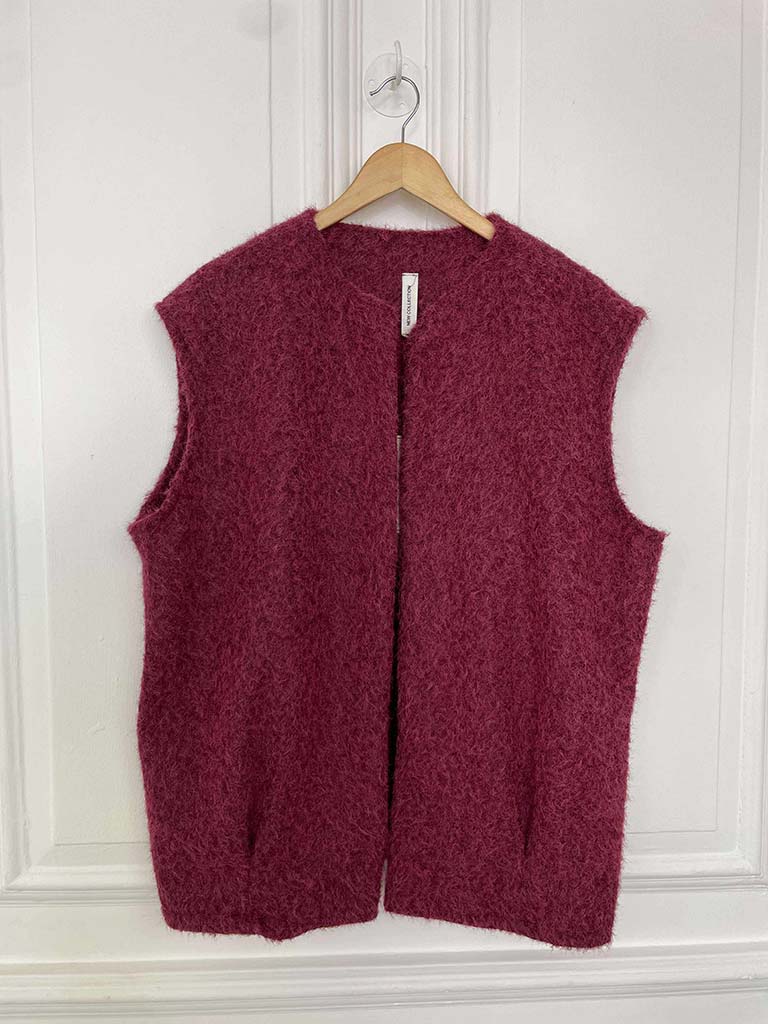 Boucle Waistcoat - Mulberry