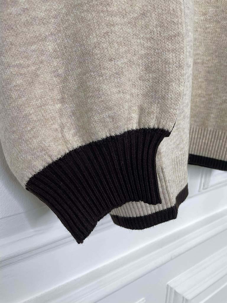 Contrast Edge Knit - Stone