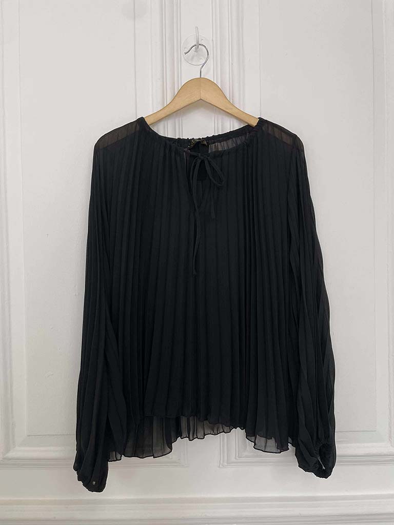 Pleat Balloon Sleeve Top - Black