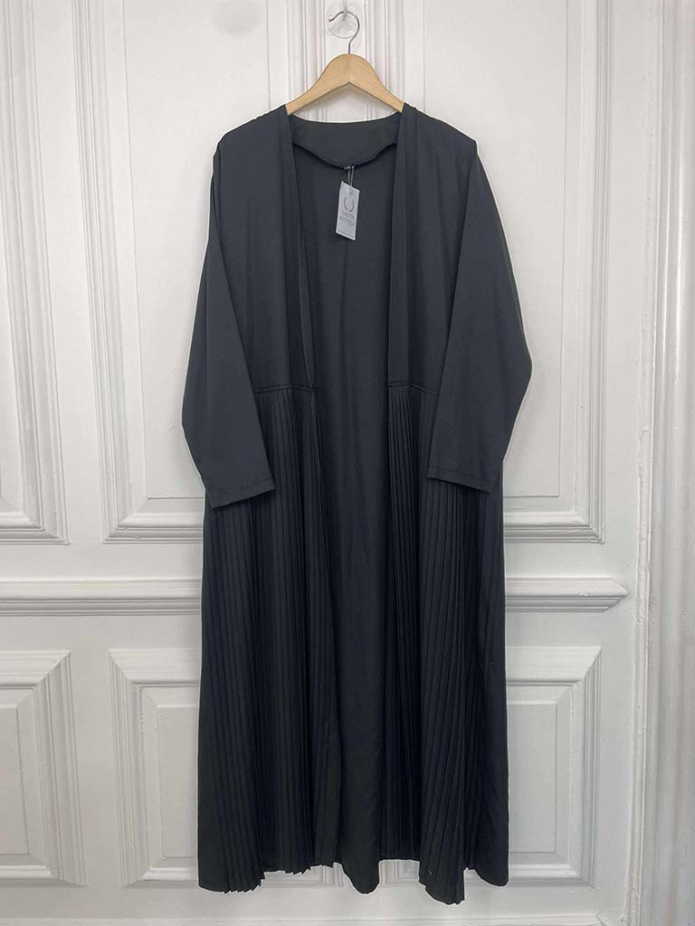 Long Pleated Jacket - Black
