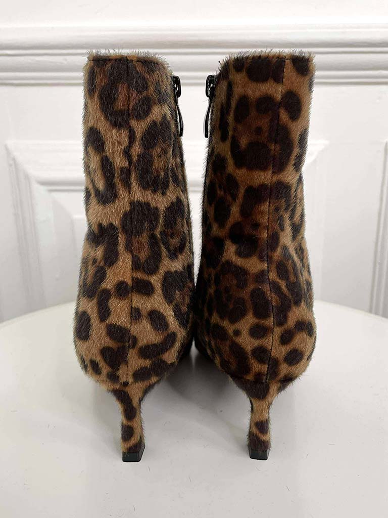 Pointed Toe Faux Calf Skin Boots - Leopard