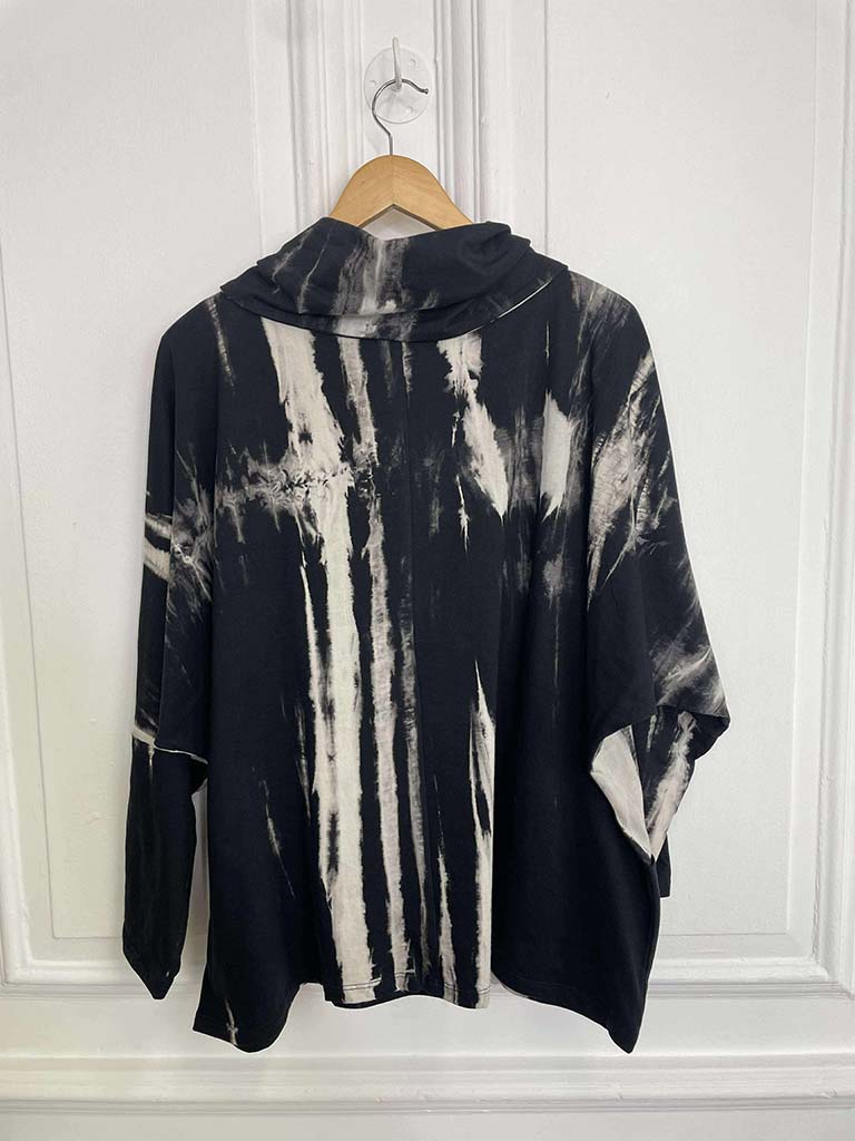 Tie Dye Pocket Top - Black & Stone
