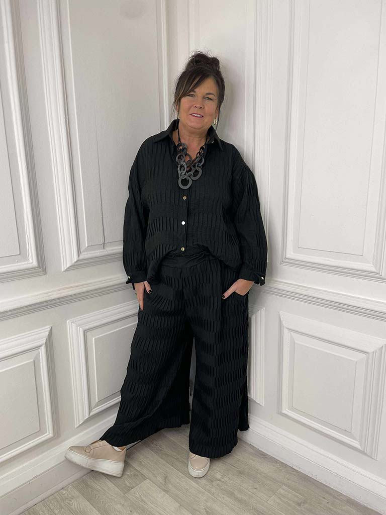 Textured Pleat Palazzos - Black