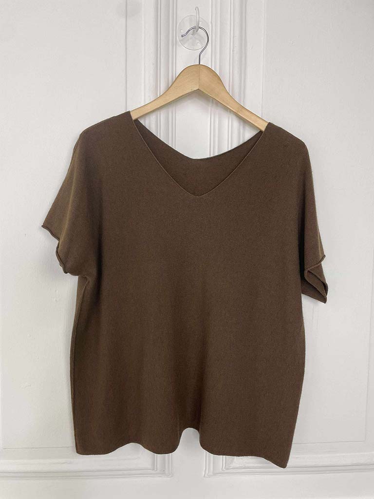 V-Neck Knit Top - Chocolate