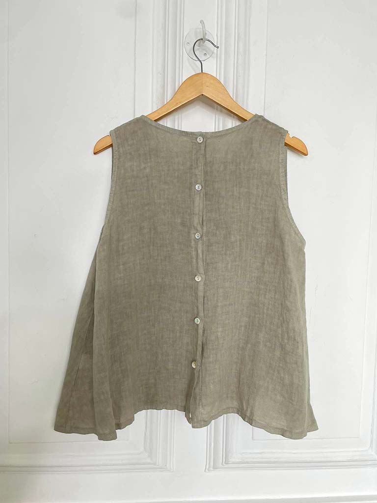 Linen Button Back Top - Calico
