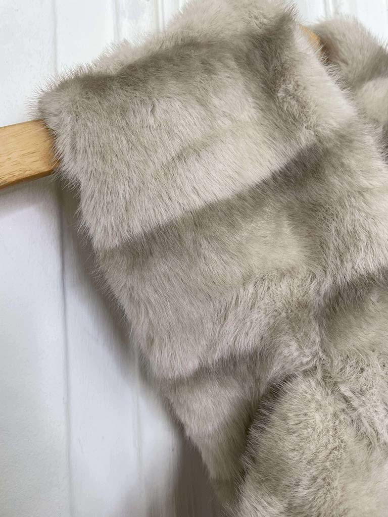 Malissa J Faux Fur Pull Through Collar - Stone