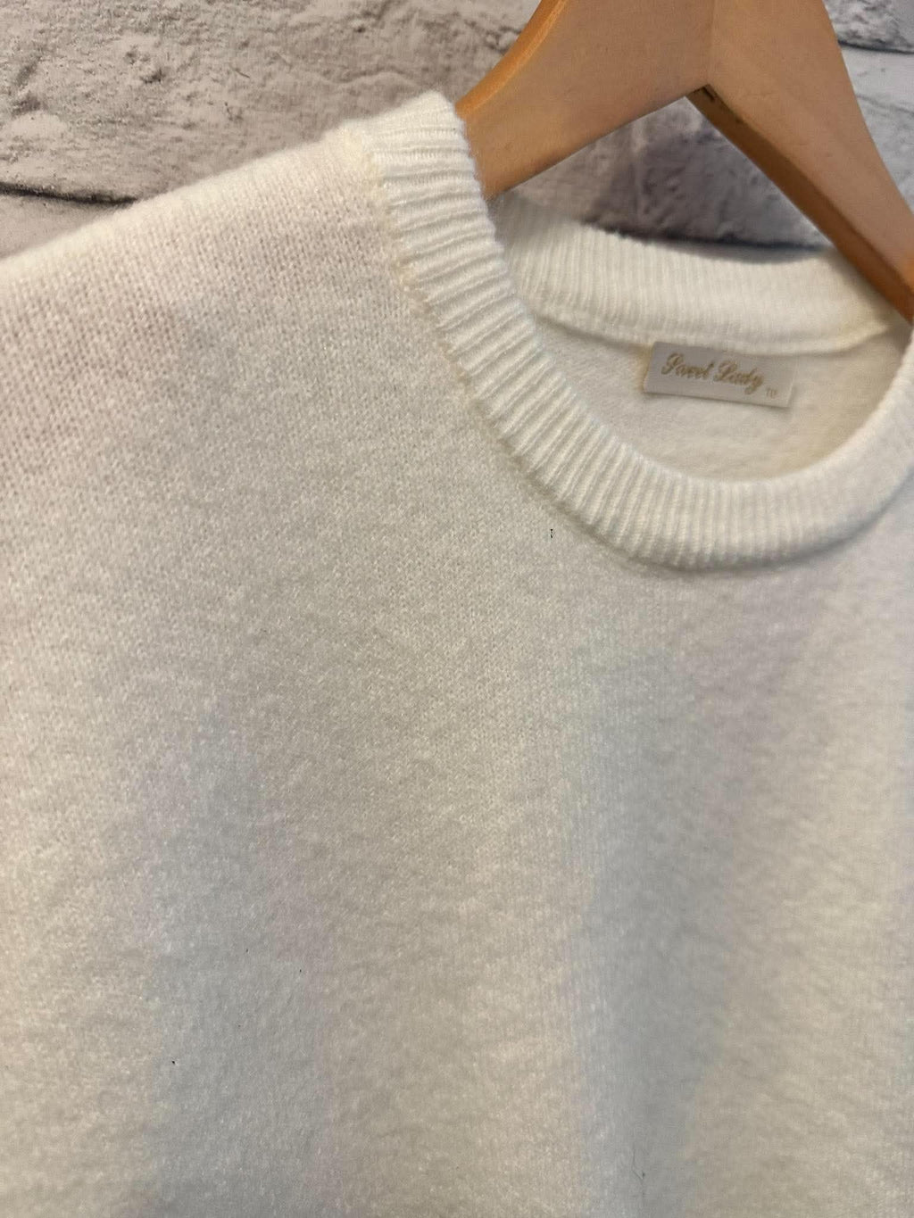 Super Soft Ribbed Hem Knit - Cream