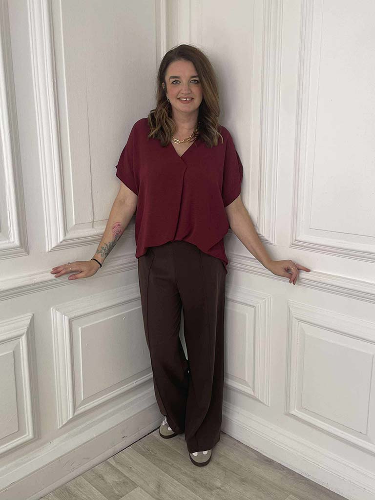 V-Neck Pleat Front Top - Burgundy