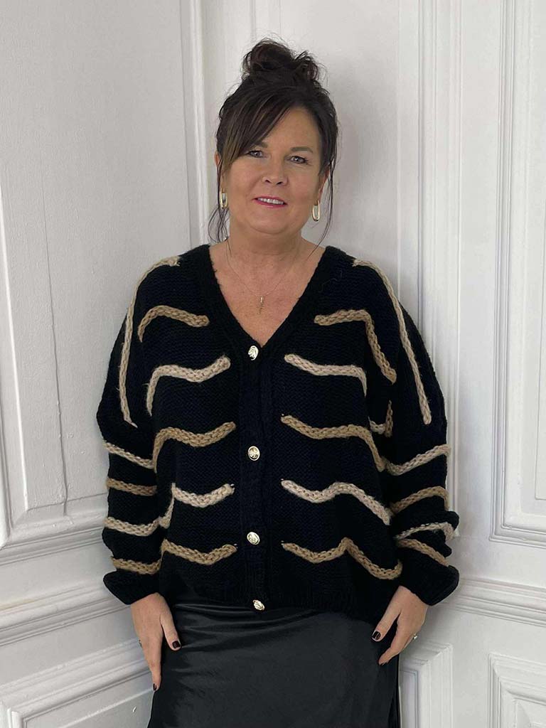 Wave Knit Cardigan - Black
