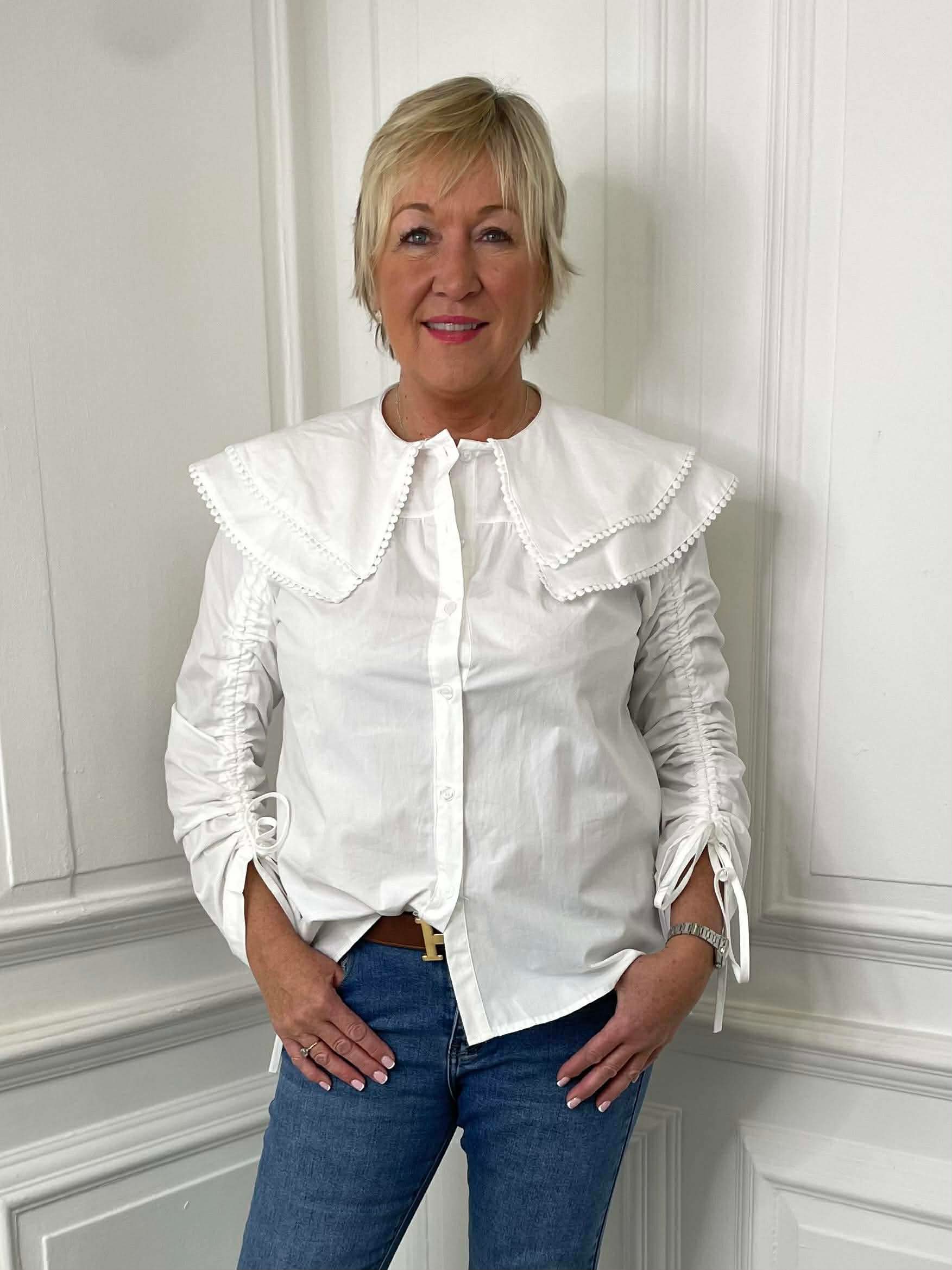 Peter Pan Collar Shirt - White