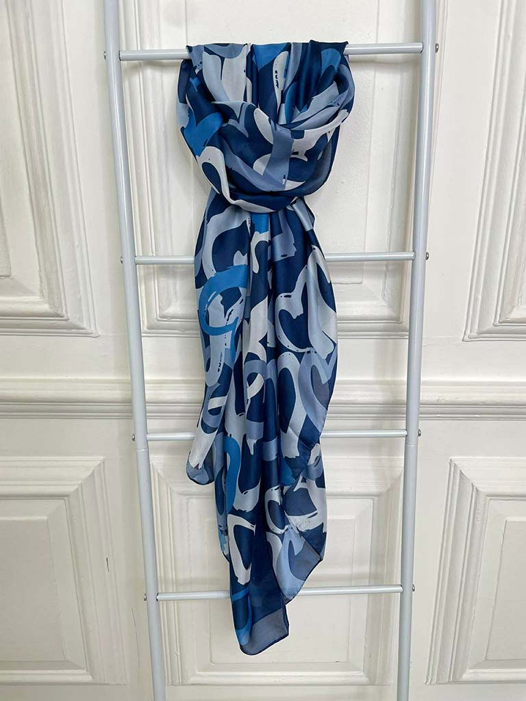 Malissa J Heart Scarf - Blue