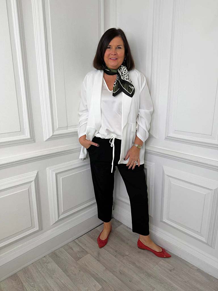 Relaxed Blazer - White