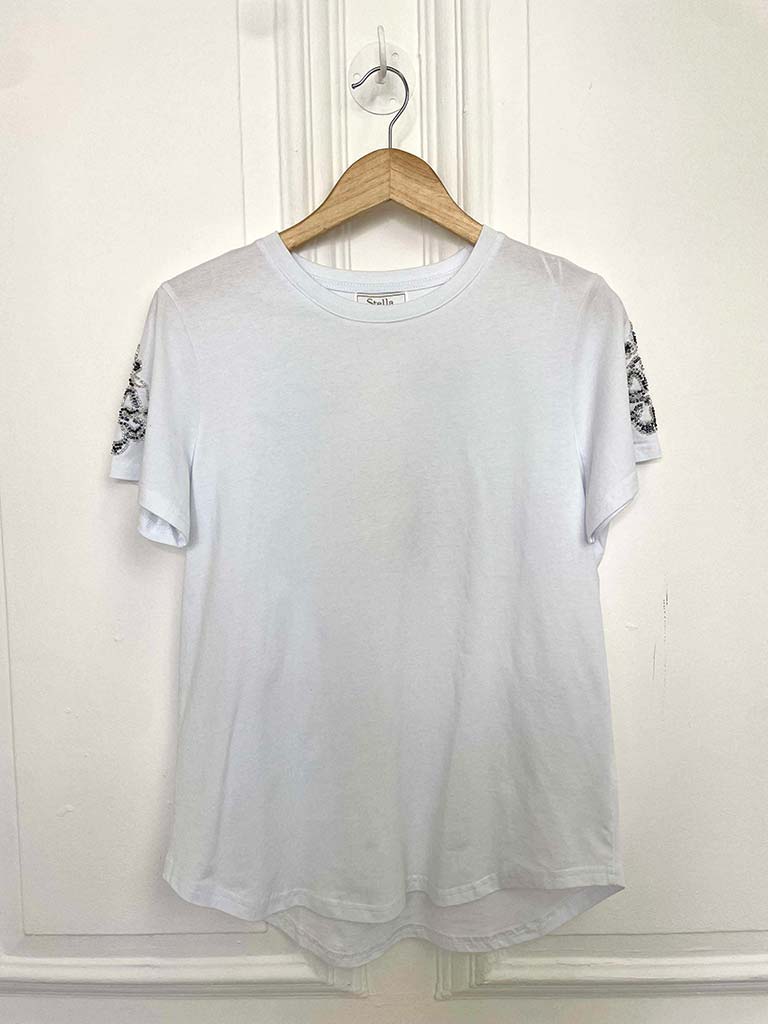 Beaded Daisy Sleeve Tee