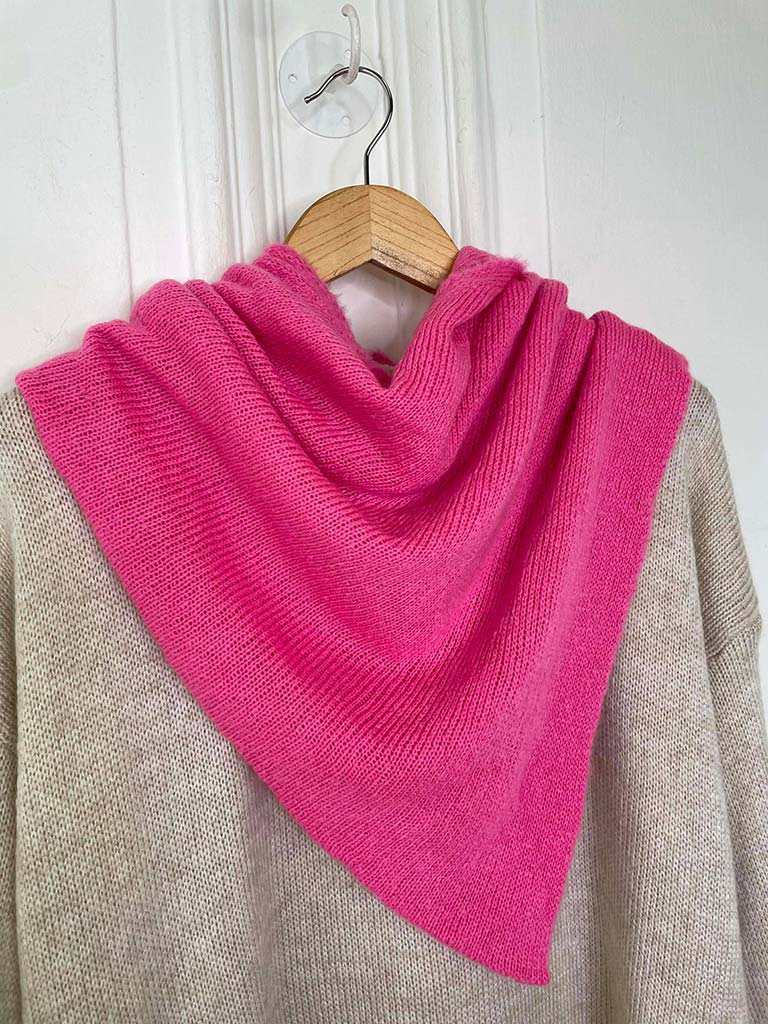 Knitted Triangle Scarf - Hot Pink