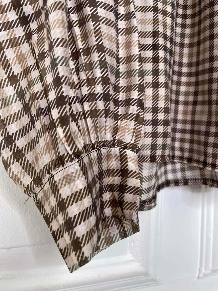 Check Pussybow Blouse