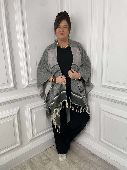 Aztec Print Wrap - Grey