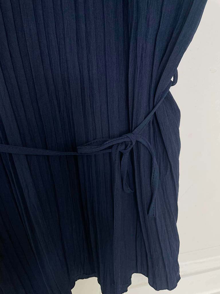 Sleeveless Pleated Co-ord - Navy