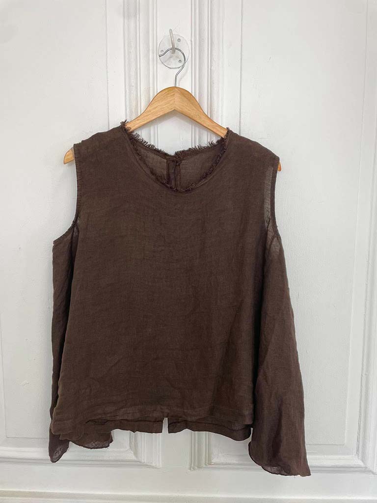 Linen Button Back Raw Edge Top - Chocolate